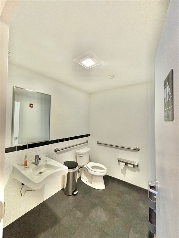 31 Union Sq Property Photo 17