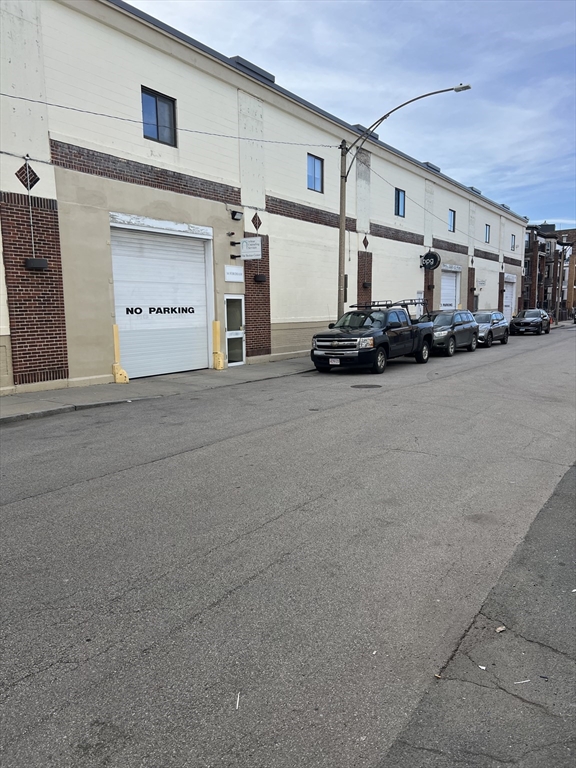14 Fordham Road Property Photo 7
