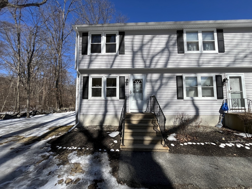 276 Sunderland Rd # 85 Property Photo