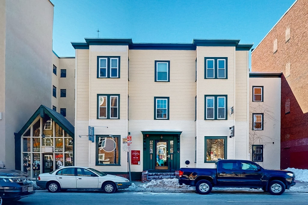 1208 Massachusetts Avenue # 3 Property Photo