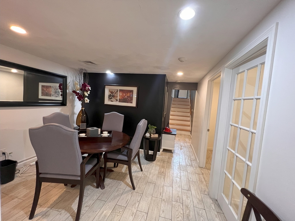 171 Chelsea St. Property Photo 5