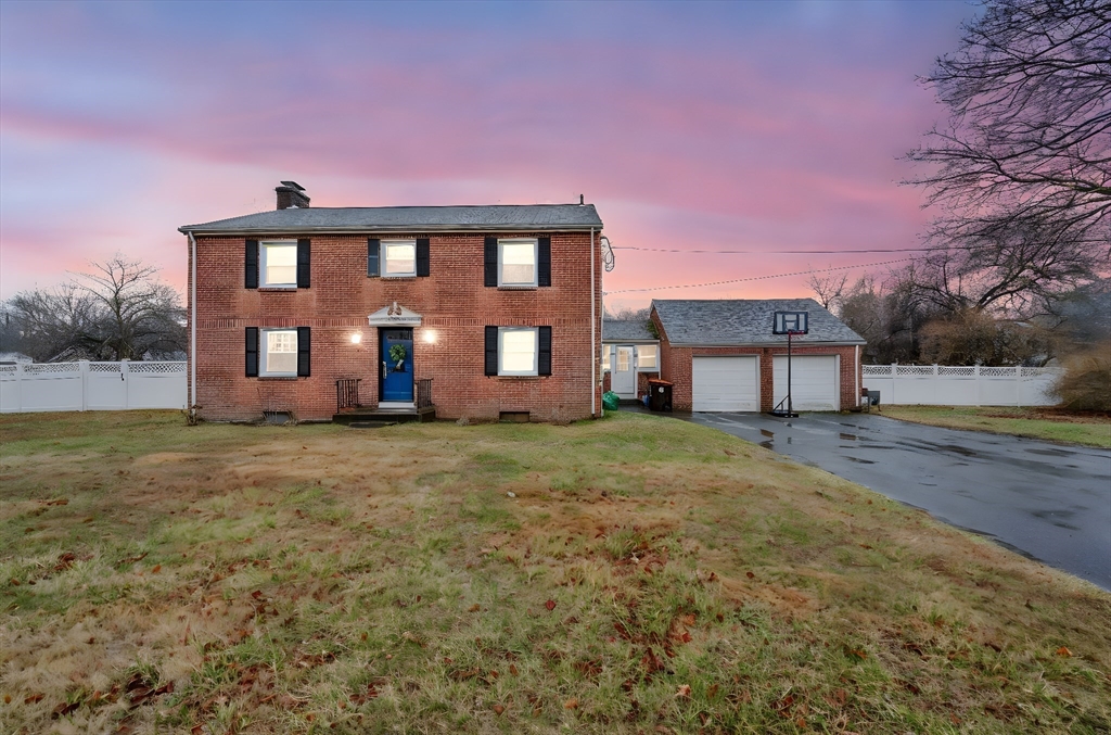 297 Cooper St Property Photo