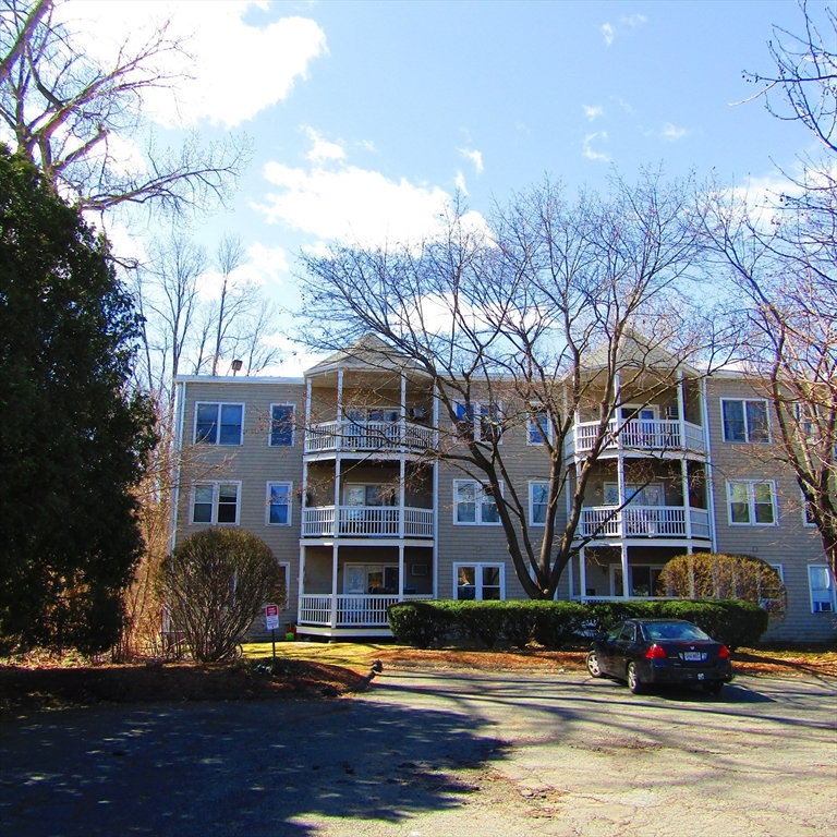Northampton Real Estate Listings Main Image
