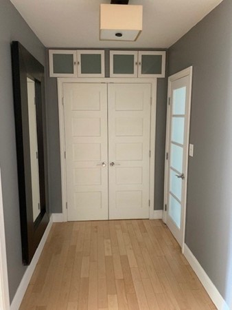 145 Pinckney # 319 Property Photo 10