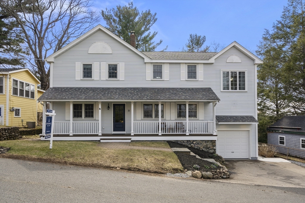 9 Fairview St Property Photo