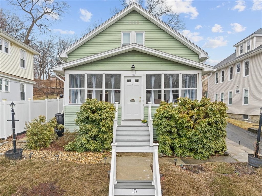 18 Holland Road Property Photo