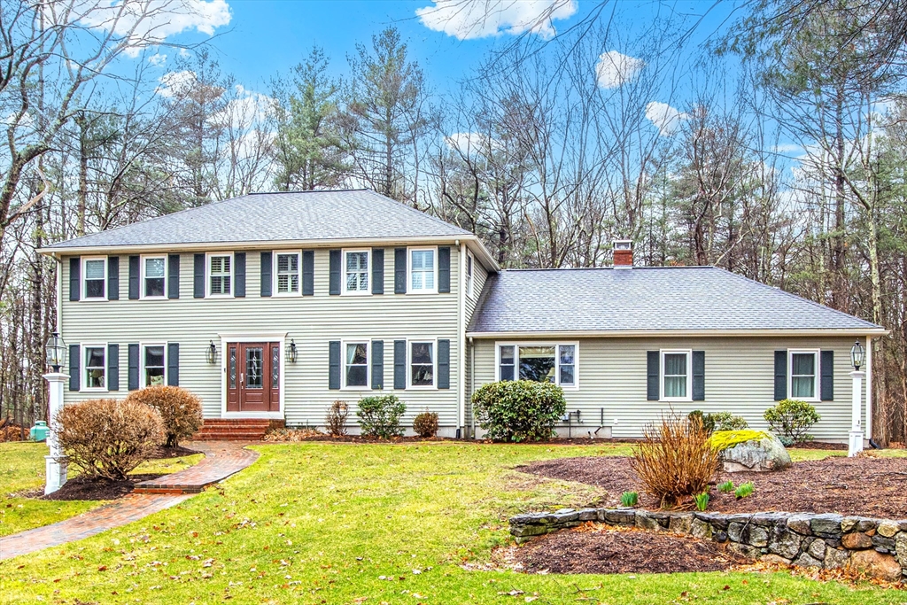 19 Longwood Lane Property Photo