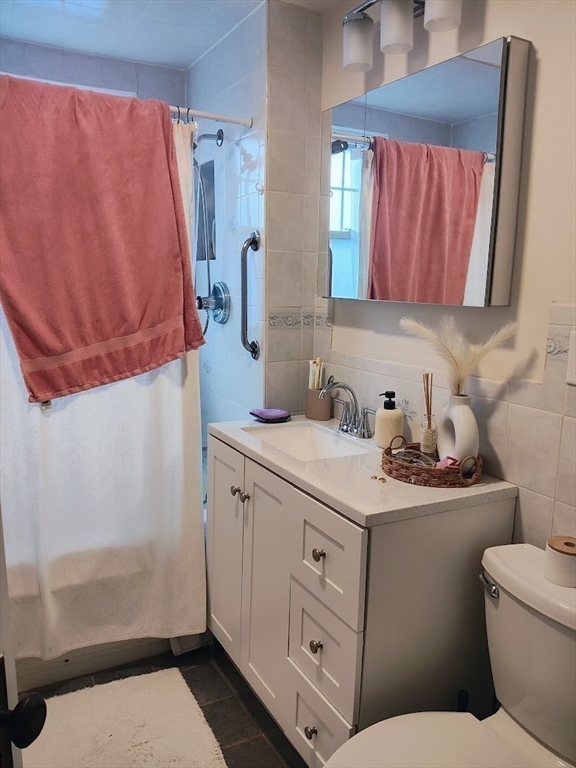 933 E Broadway Property Photo 22