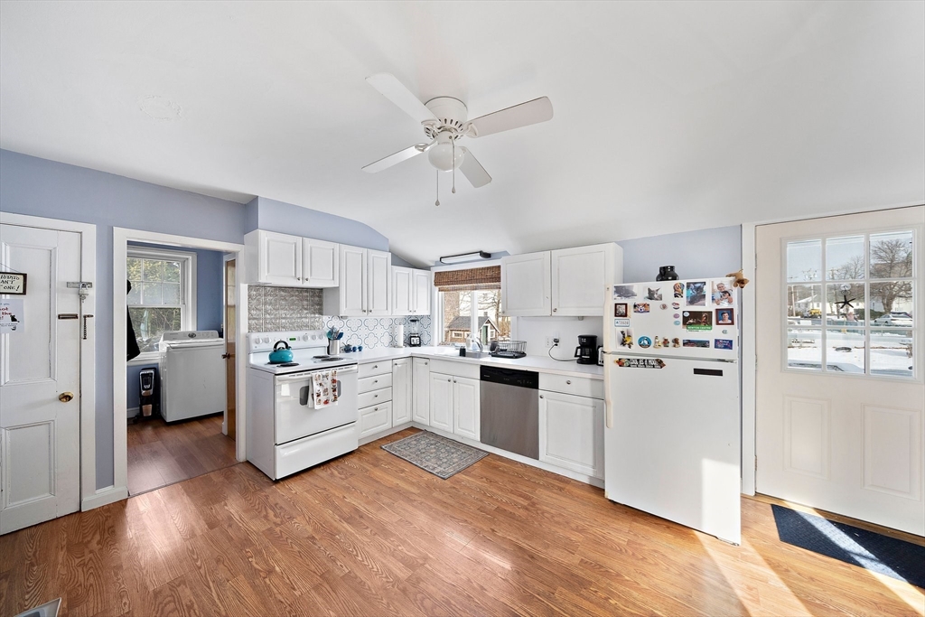24 Athens Street Property Photo 21