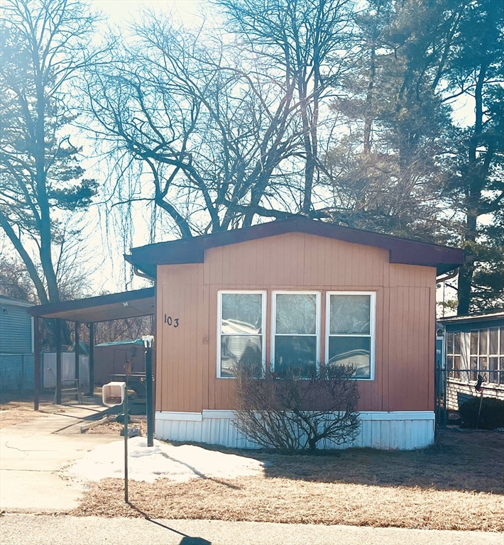 103 Edbert St Property Photo