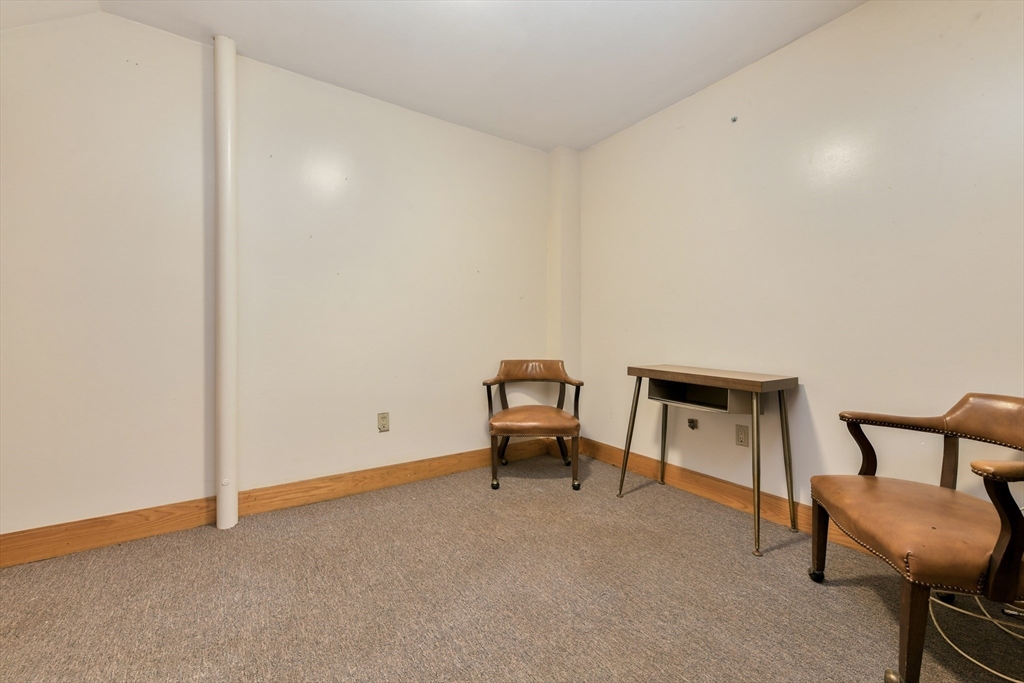 19 Beacon Street # 6 Property Photo 4