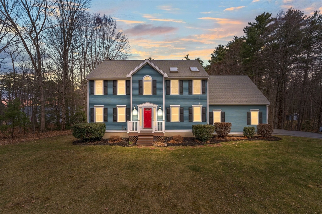Shirley Real Estate Listings Main Image