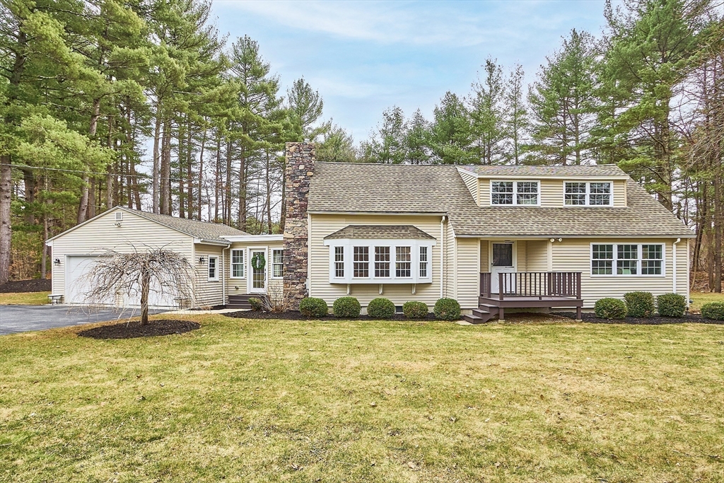 Tyngsborough Real Estate Listings Main Image