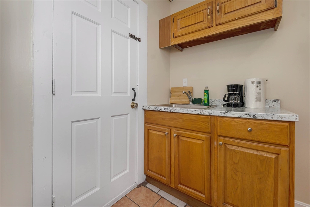 83 Shirley Ave Property Photo 15