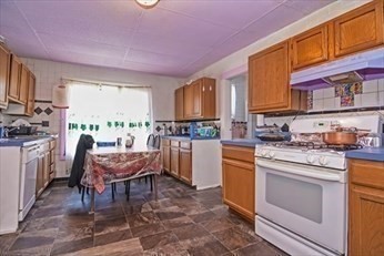9 Carter St Property Photo 17