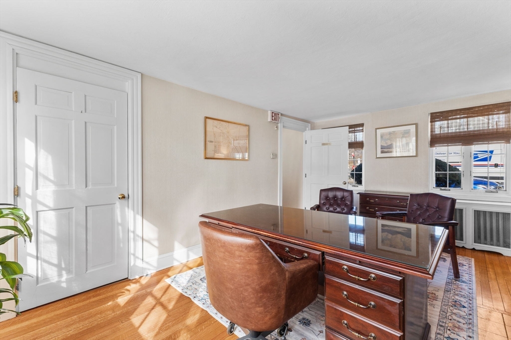 1646 Centre Street Property Photo 18