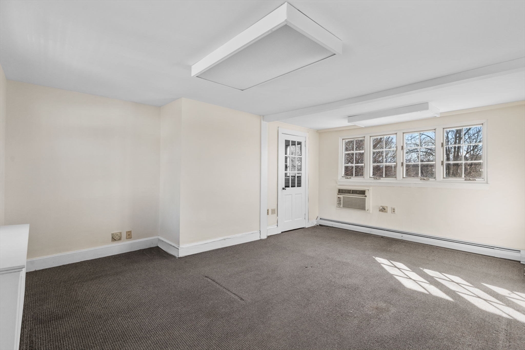 1646 Centre Street Property Photo 36