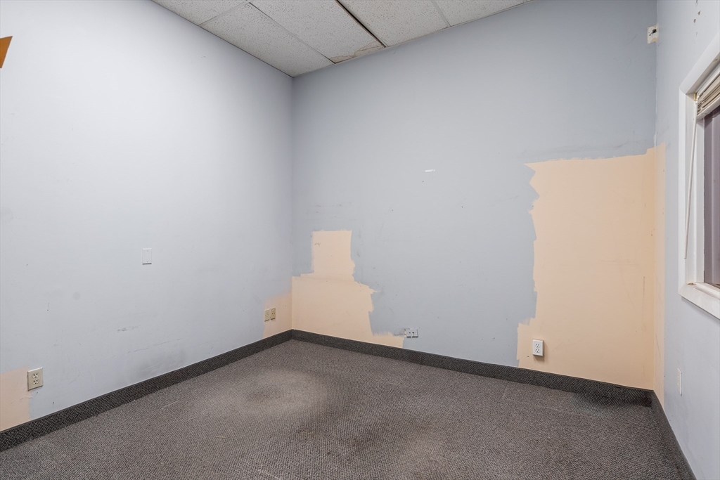 15 College Hwy # H3 Property Photo 12