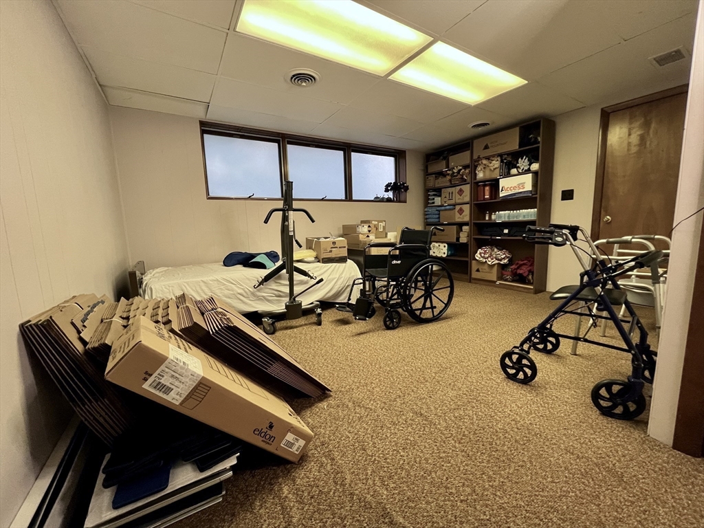 862 Ashley Blvd # 9 Property Photo 6