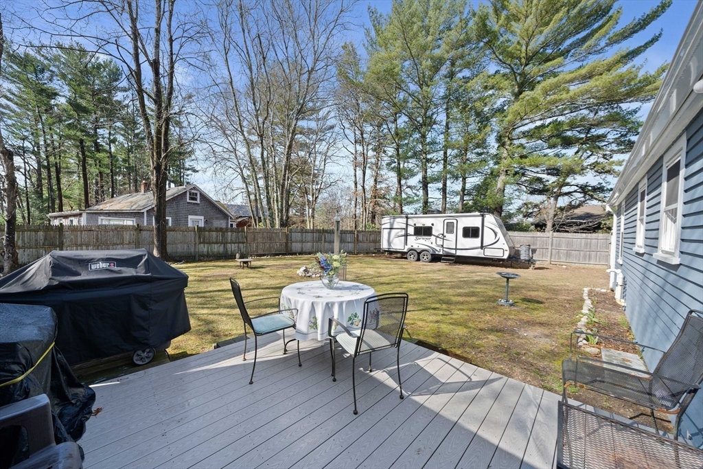 445 Plain Street Property Photo 24