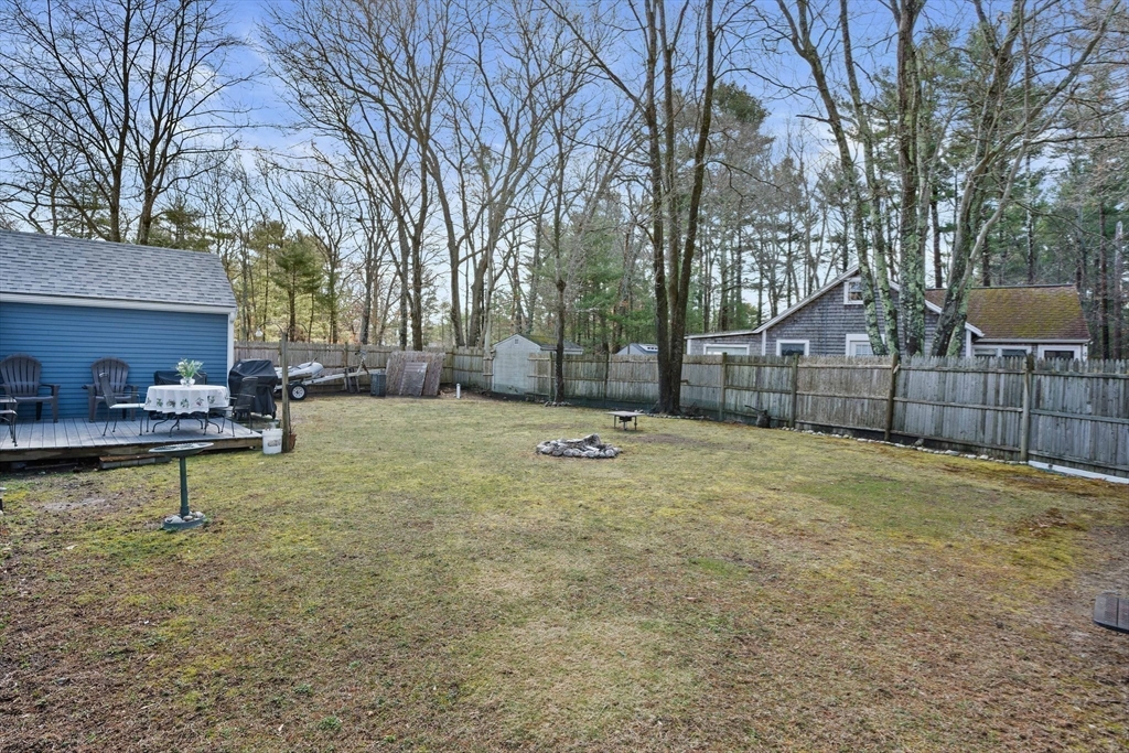 445 Plain Street Property Photo 27