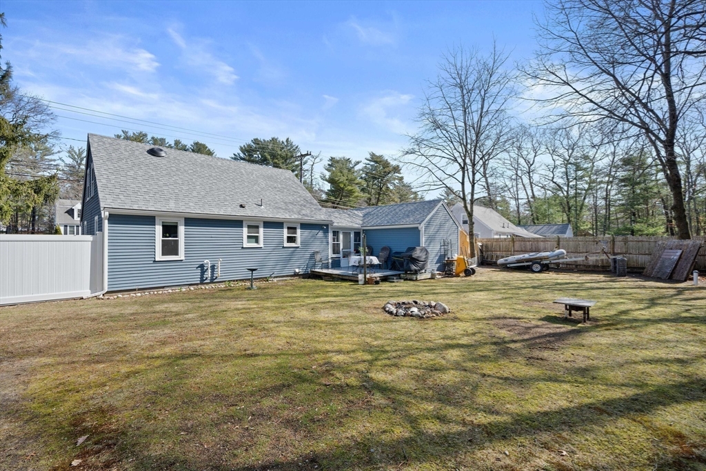 445 Plain Street Property Photo 28
