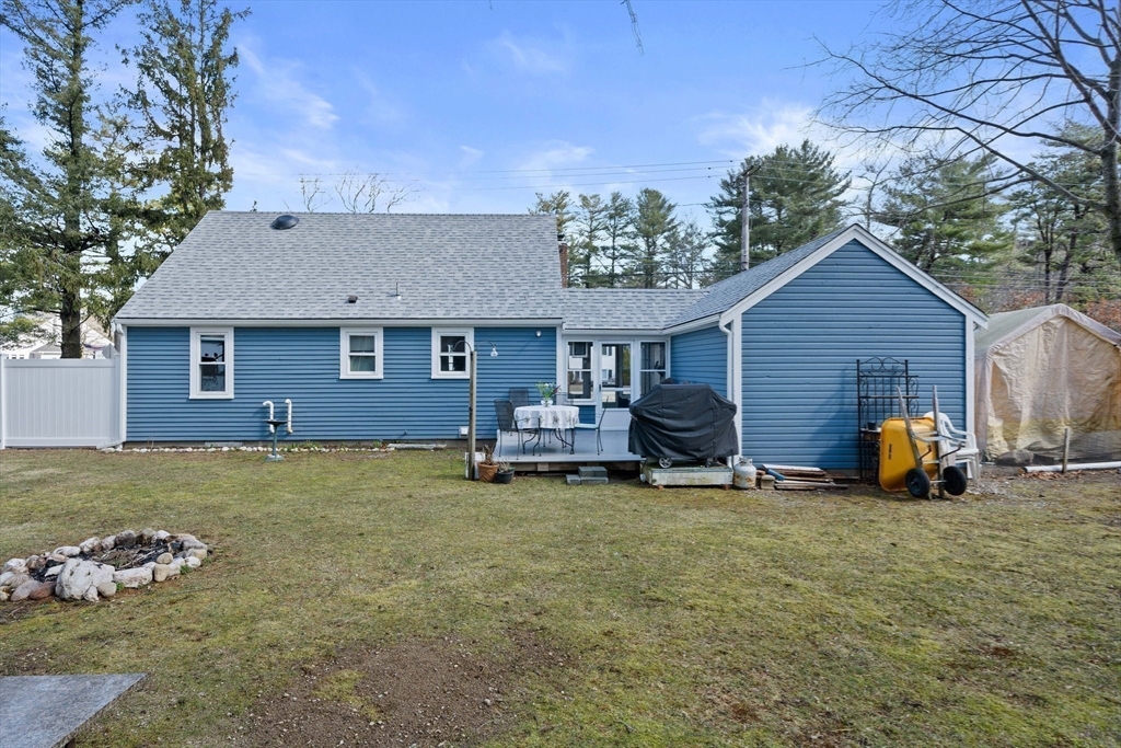 445 Plain Street Property Photo 29