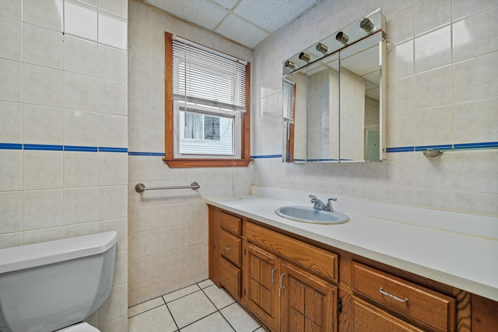 337 Columbia St Property Photo 29