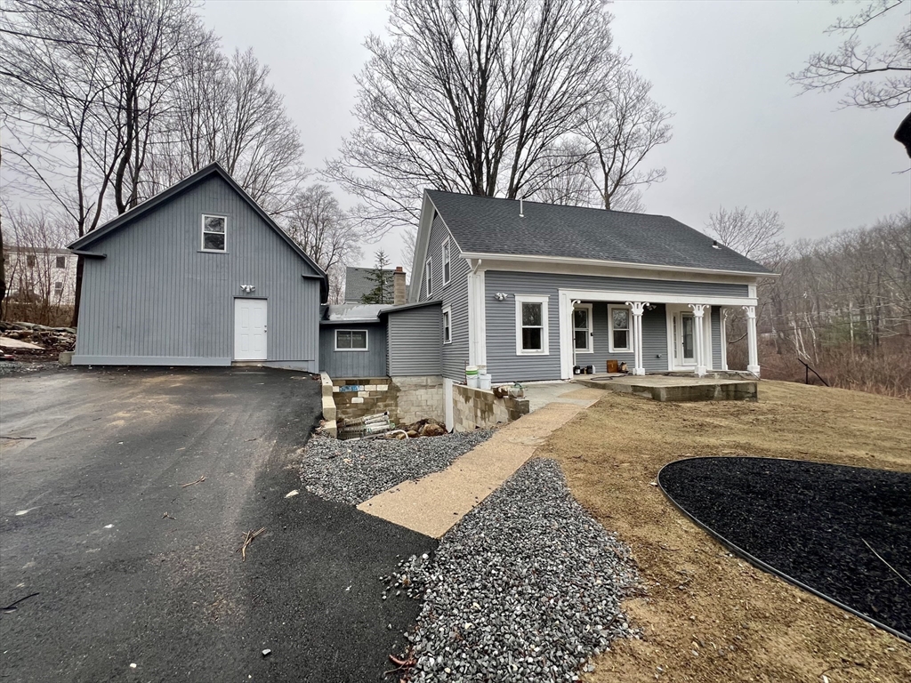 7 River St Property Photo