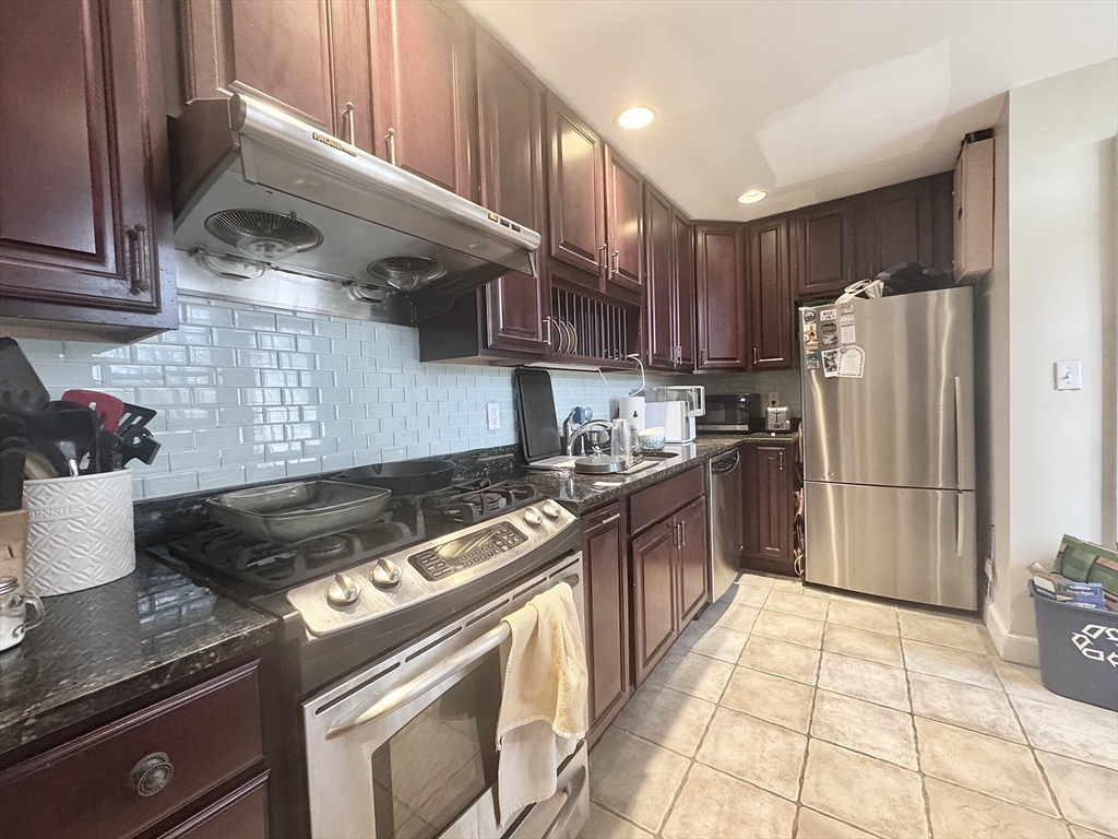313 Tappan St # 2 Property Photo 1