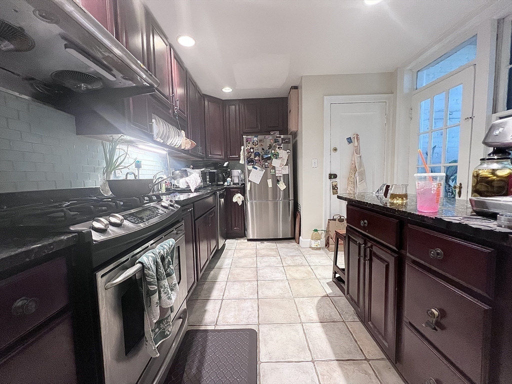 313 Tappan St # 2 Property Photo 5