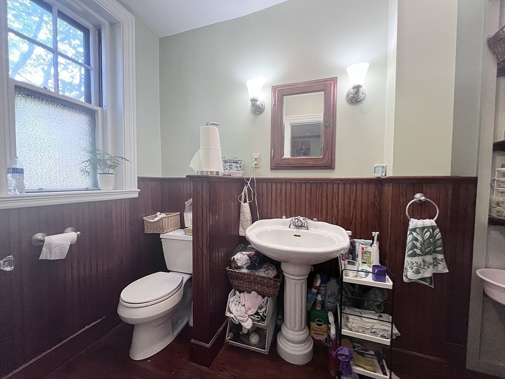 313 Tappan St # 2 Property Photo 19