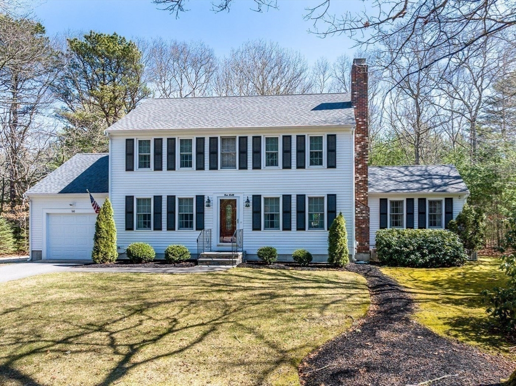 160 Mashpee Neck Rd
