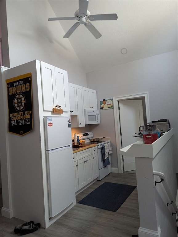 2 Edgemoor Property Photo 6