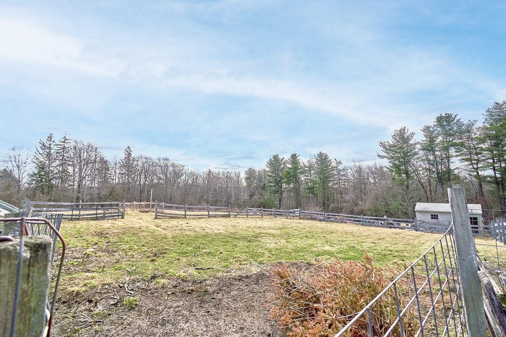 54 Overlook Rd Property Photo 9