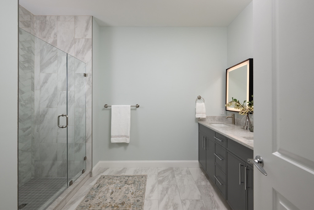 21 Miter Dr # 3 Property Photo 16