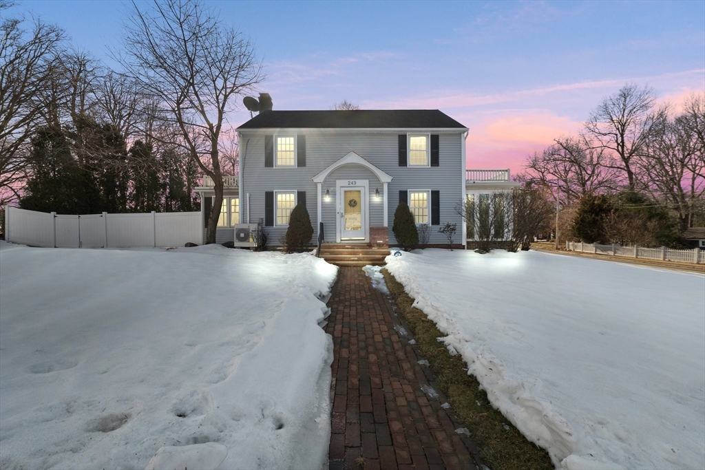 243 Beverly Rd Property Photo