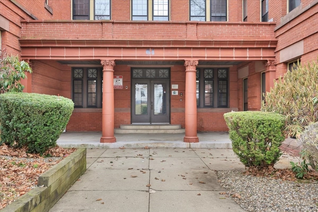 64 Myrtle Street Property Photo 4