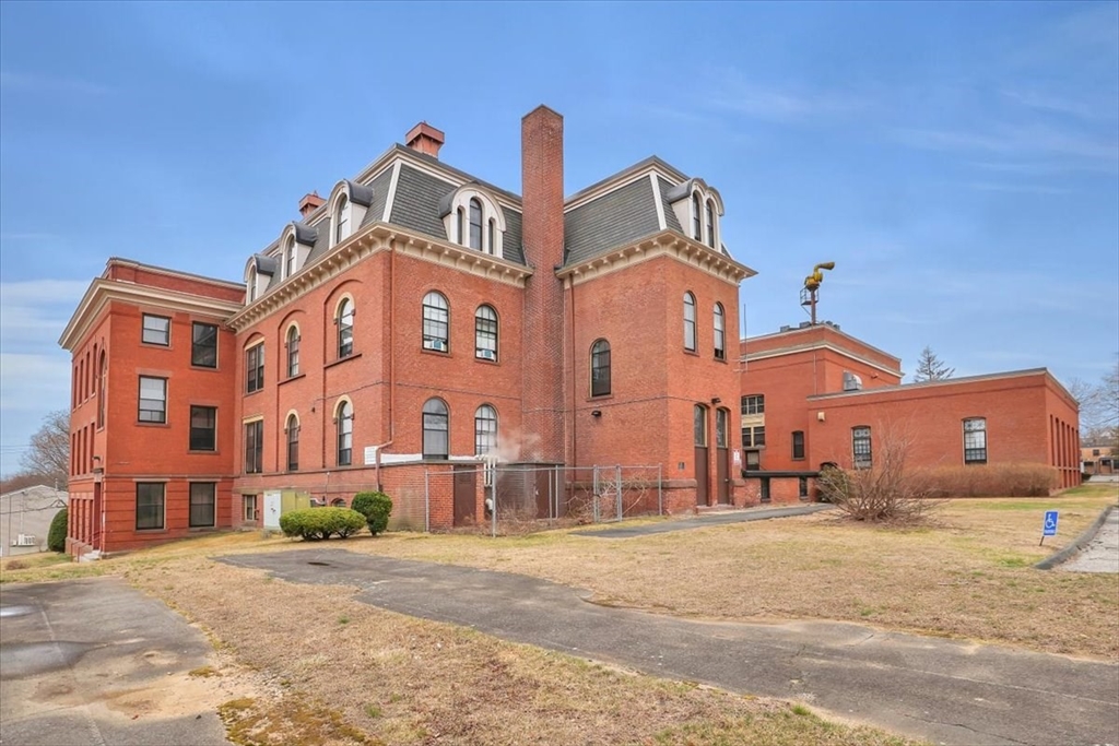 64 Myrtle Street Property Photo 13