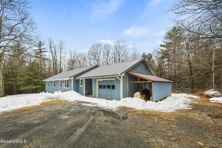 1259 E Otis Rd Property Photo 1