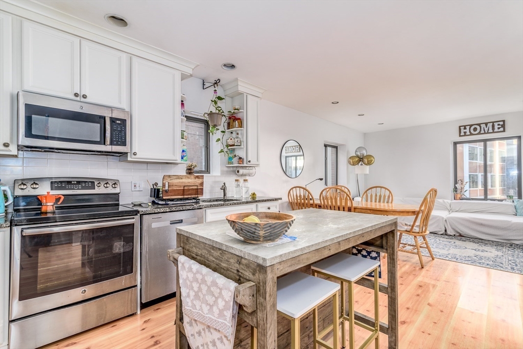 90 Salem St # 3F Property Photo 1