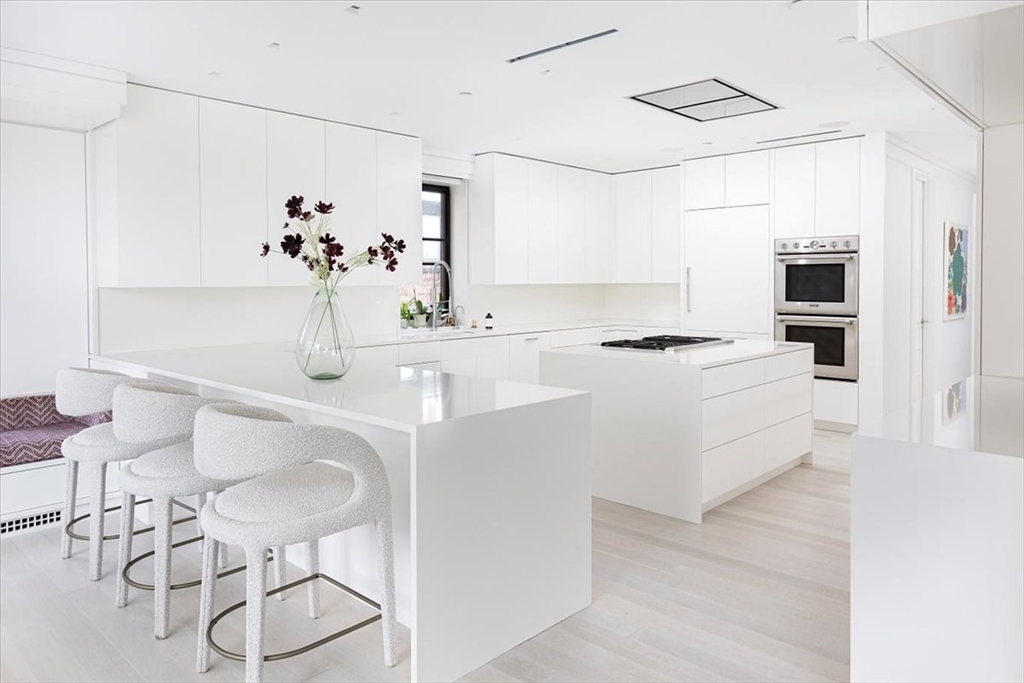 6 Newbury Street # 502 Property Photo 9