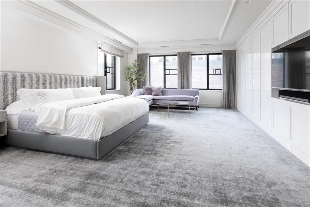 6 Newbury Street # 502 Property Photo 13