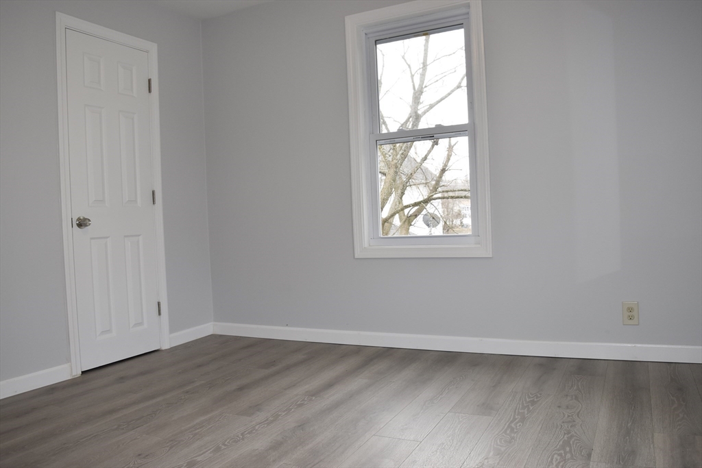7 Pearl Street Property Photo 6