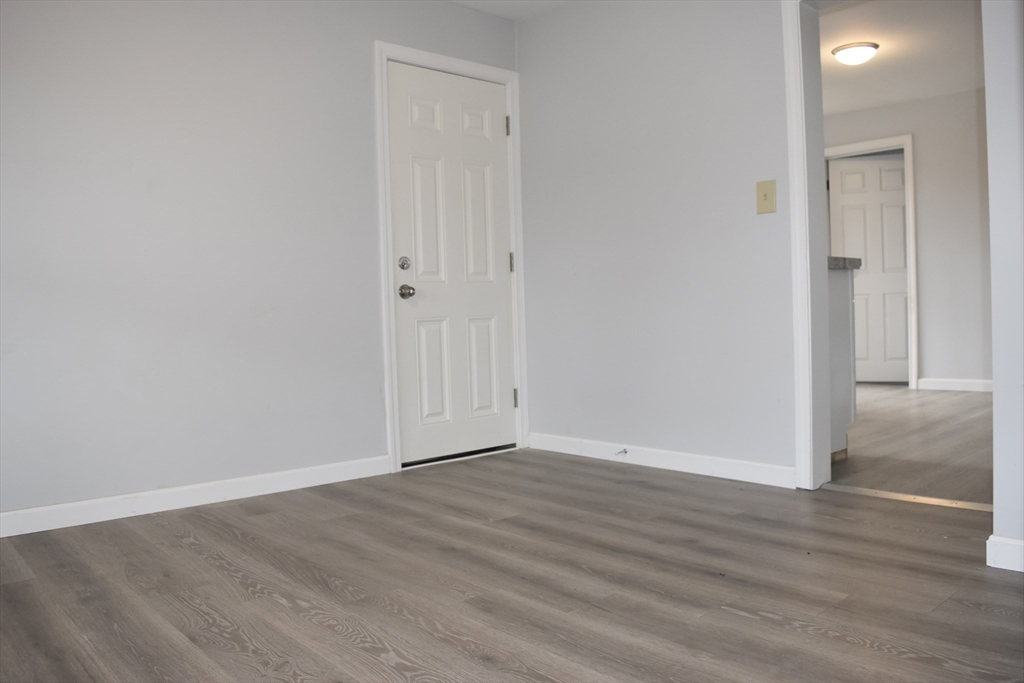 7 Pearl Street Property Photo 11