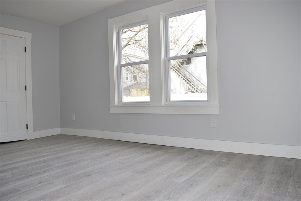 7 Pearl Street Property Photo 17