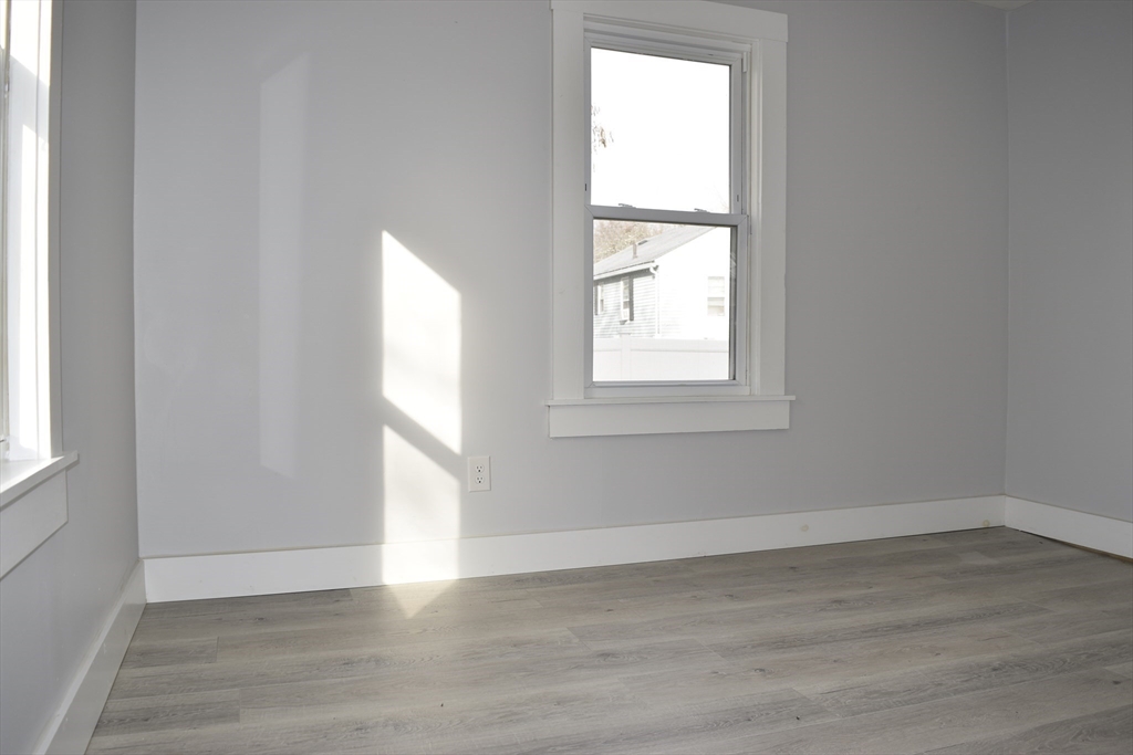 7 Pearl Street Property Photo 28