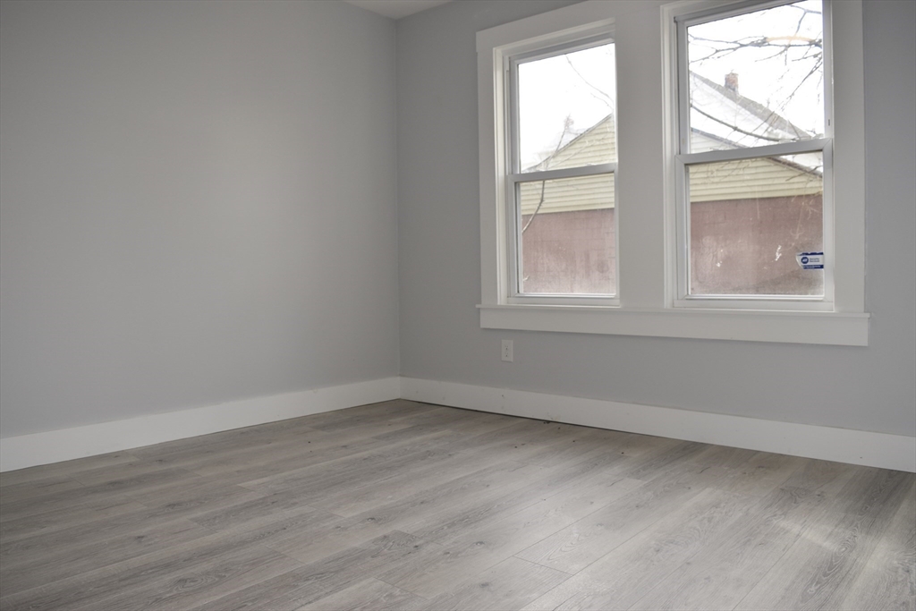 7 Pearl Street Property Photo 29