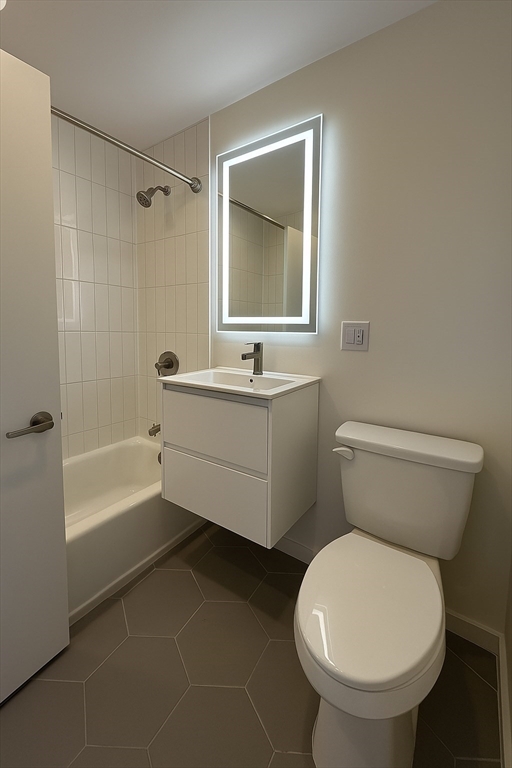 11 Parker Hill Ave # 9 Property Photo 4