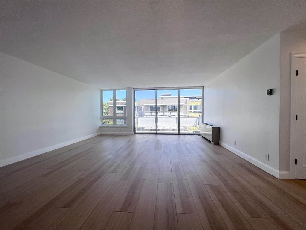 50 Park # 41 Property Photo 2